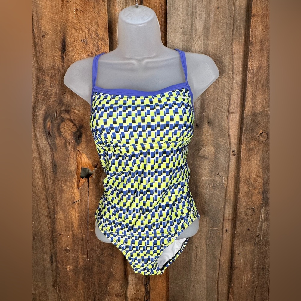 Nike One Piece Bathing Suit - Size 6